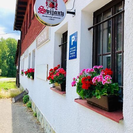 Penzion Horska Chata Svetla Tanvald Buitenkant foto
